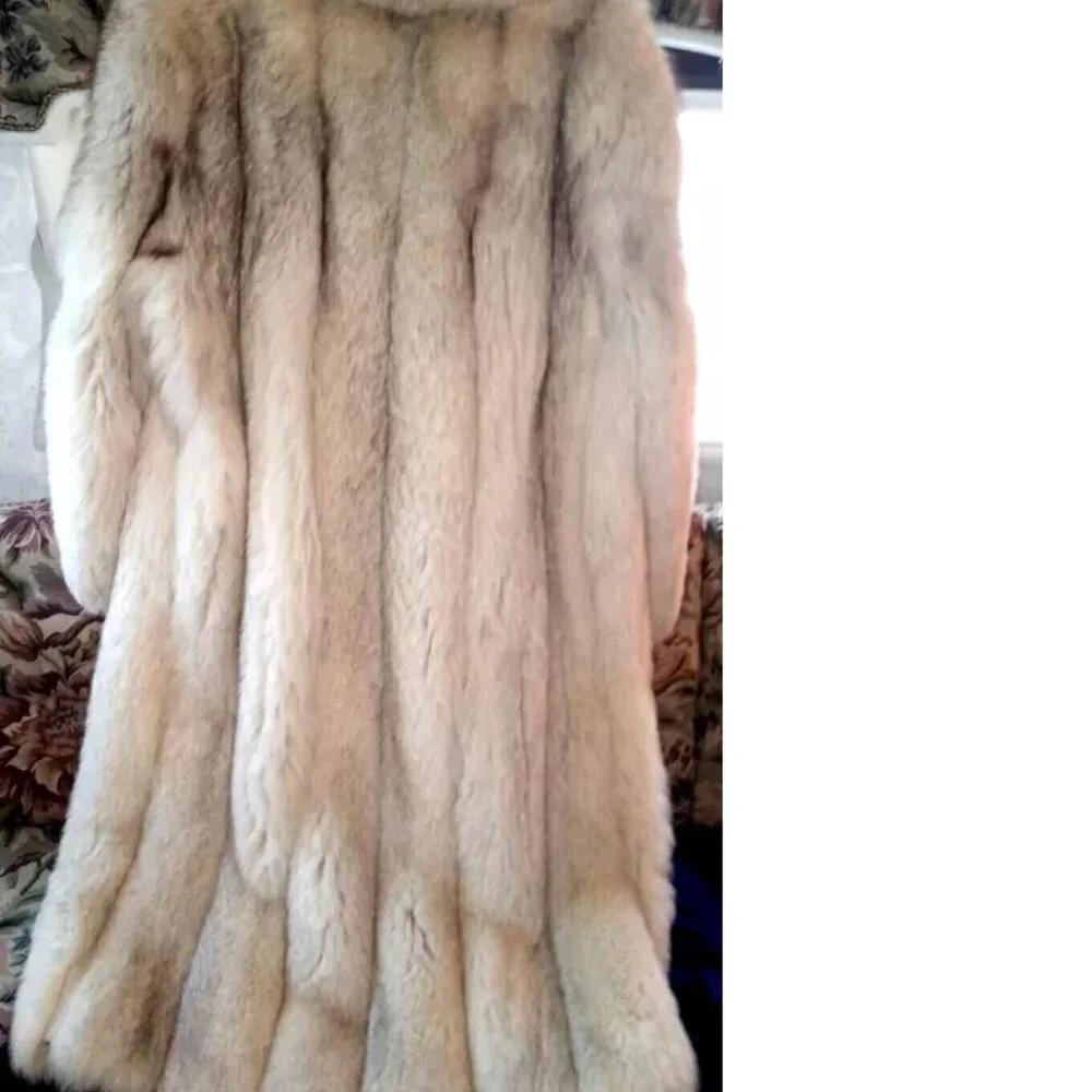 Full Length Beautiful Silver Fox Coat Thick Plush Pellets Medium - Picture 5 of 6